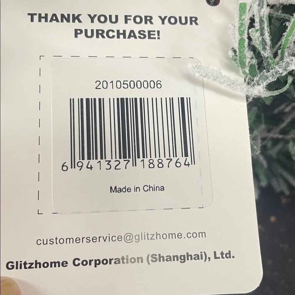 Glitzhome artificial snow sprayed Christmas decorated elongated wall hanging